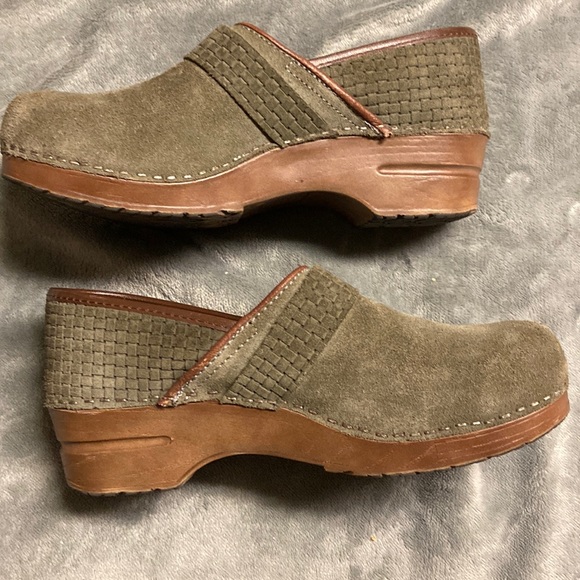 Sanita Suede Clogs Size 40 US Women’s 9 - Picture 6 of 9